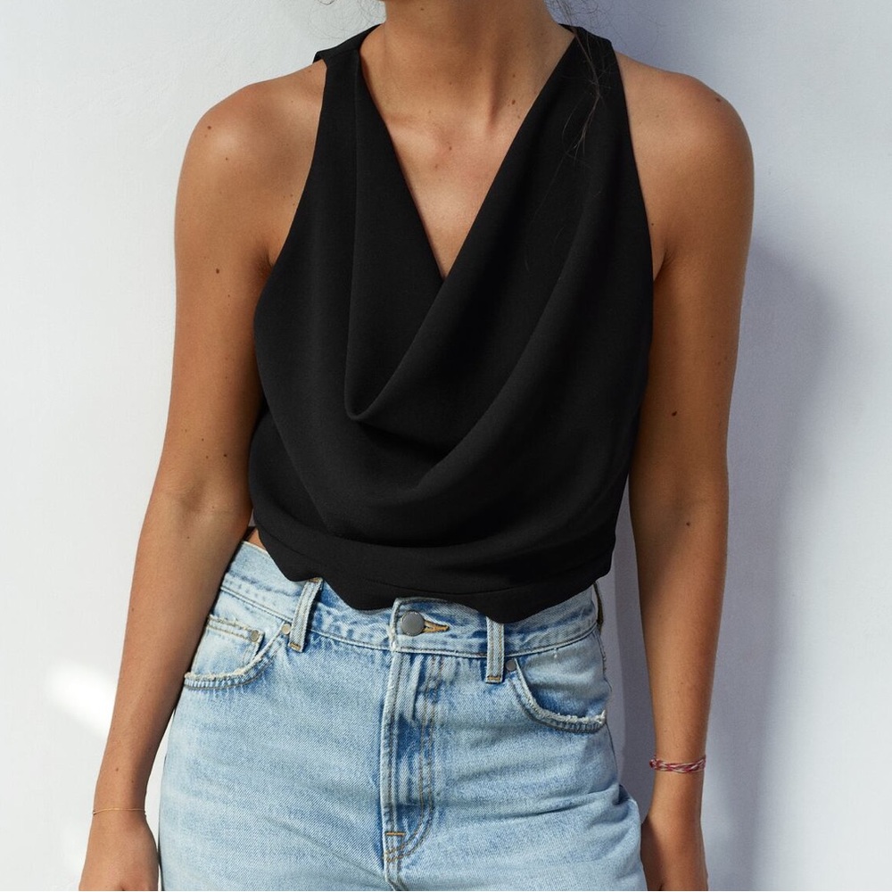 Zara flowy neckline top